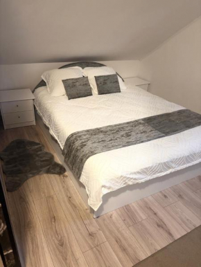 Renata Cozy Apartment